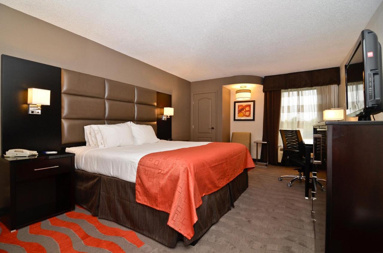 Holiday Inn Express Burlington By Ihg Ngoại thất bức ảnh